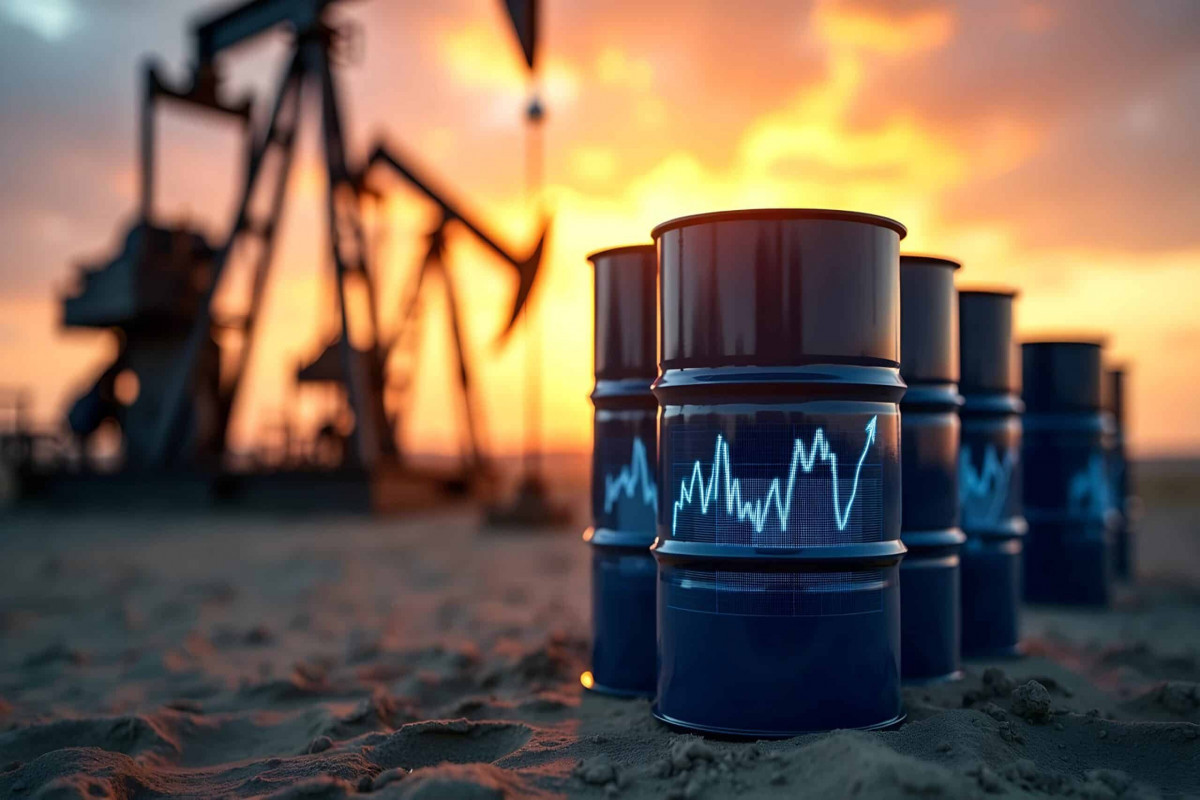 Le Brent dépasse les 98 dollars, au plus haut depuis début juin